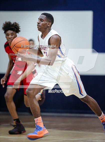 Thumbnail 2 in  Fremont vs University (CIF LACS D1 Semifinal) photogallery.