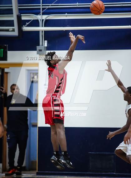 Thumbnail 1 in  Fremont vs University (CIF LACS D1 Semifinal) photogallery.