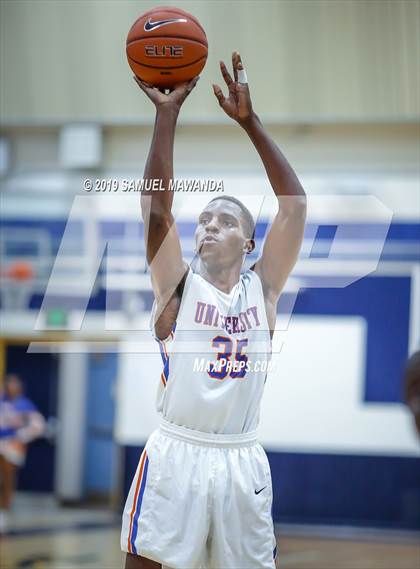 Thumbnail 3 in  Fremont vs University (CIF LACS D1 Semifinal) photogallery.