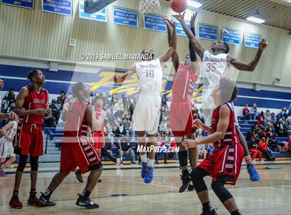 Thumbnail 2 in  Fremont vs University (CIF LACS D1 Semifinal) photogallery.