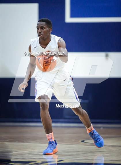 Thumbnail 1 in  Fremont vs University (CIF LACS D1 Semifinal) photogallery.