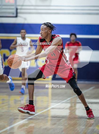 Thumbnail 1 in  Fremont vs University (CIF LACS D1 Semifinal) photogallery.