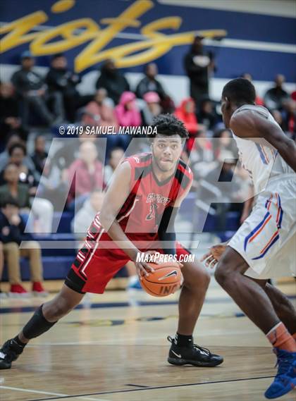 Thumbnail 1 in  Fremont vs University (CIF LACS D1 Semifinal) photogallery.