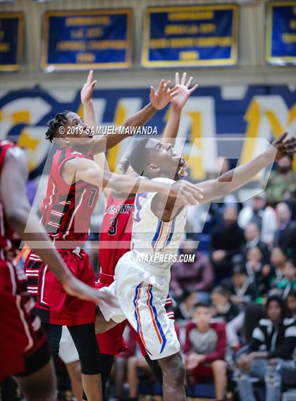 Thumbnail 2 in  Fremont vs University (CIF LACS D1 Semifinal) photogallery.