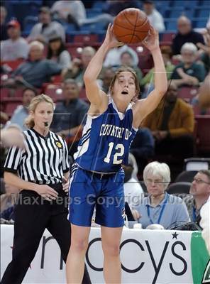 Thumbnail 2 in La Jolla Country Day vs. St. Patrick/St. Vincent (CIF State D4 Final) photogallery.