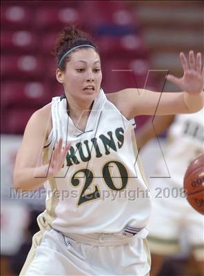 Thumbnail 1 in La Jolla Country Day vs. St. Patrick/St. Vincent (CIF State D4 Final) photogallery.