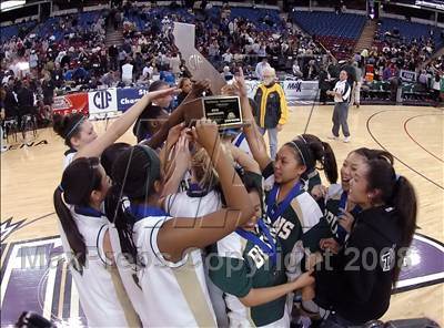 Thumbnail 2 in La Jolla Country Day vs. St. Patrick/St. Vincent (CIF State D4 Final) photogallery.