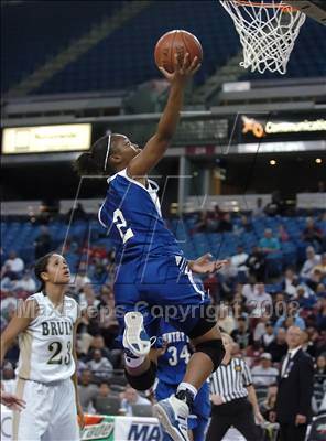 Thumbnail 1 in La Jolla Country Day vs. St. Patrick/St. Vincent (CIF State D4 Final) photogallery.