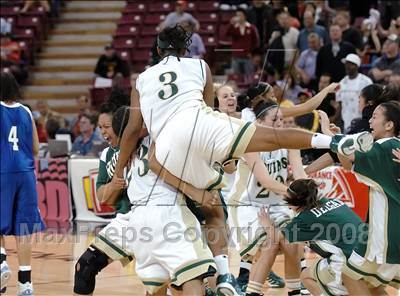 Thumbnail 1 in La Jolla Country Day vs. St. Patrick/St. Vincent (CIF State D4 Final) photogallery.