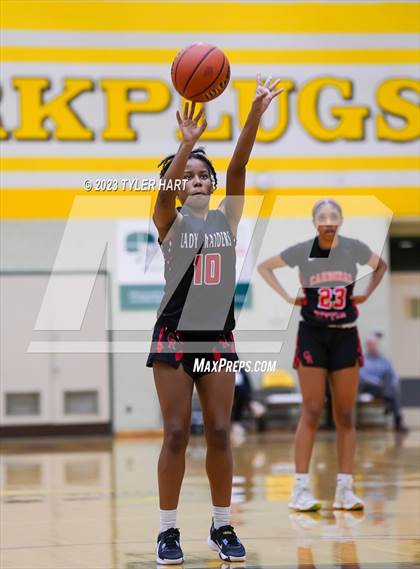 Thumbnail 2 in Indianapolis Cardinal Ritter vs. Indianapolis Washington (IHSAA 3A Sectional Semi-Final) photogallery.