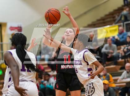 Thumbnail 1 in Indianapolis Cardinal Ritter vs. Indianapolis Washington (IHSAA 3A Sectional Semi-Final) photogallery.