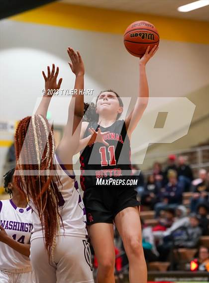 Thumbnail 1 in Indianapolis Cardinal Ritter vs. Indianapolis Washington (IHSAA 3A Sectional Semi-Final) photogallery.