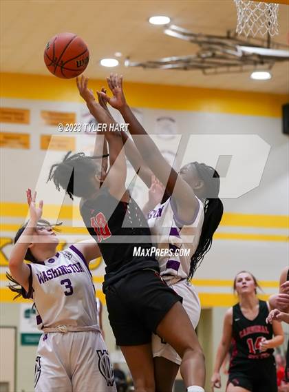 Thumbnail 3 in Indianapolis Cardinal Ritter vs. Indianapolis Washington (IHSAA 3A Sectional Semi-Final) photogallery.