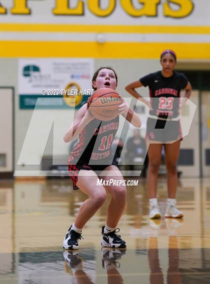 Thumbnail 1 in Indianapolis Cardinal Ritter vs. Indianapolis Washington (IHSAA 3A Sectional Semi-Final) photogallery.