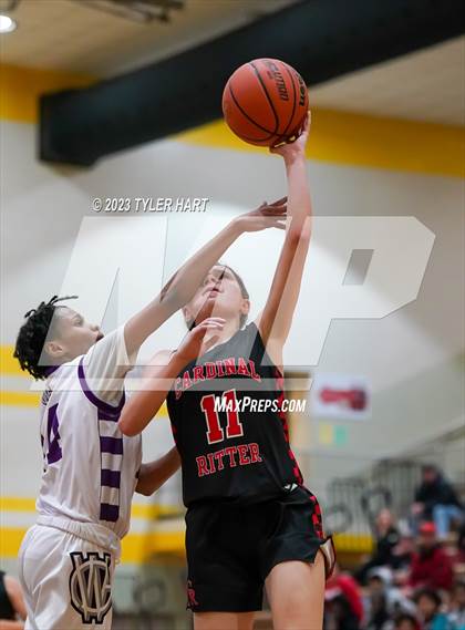 Thumbnail 1 in Indianapolis Cardinal Ritter vs. Indianapolis Washington (IHSAA 3A Sectional Semi-Final) photogallery.