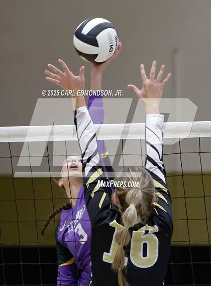 Thumbnail 1 in Columbia Central @ Central Magnet photogallery.