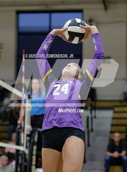 Thumbnail 3 in Columbia Central @ Central Magnet photogallery.
