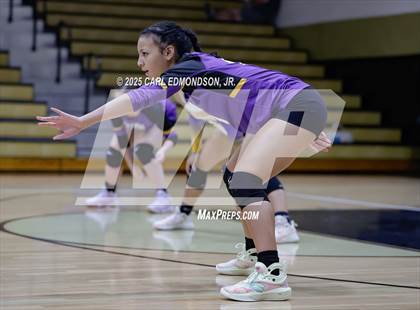 Thumbnail 3 in Columbia Central @ Central Magnet photogallery.