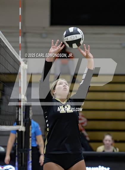 Thumbnail 3 in Columbia Central @ Central Magnet photogallery.