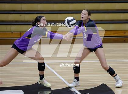 Thumbnail 1 in Columbia Central @ Central Magnet photogallery.