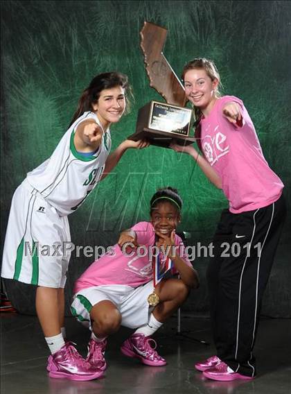 Thumbnail 2 in St. Mary's (CIF State D2 Award Photos) photogallery.