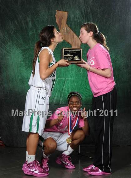 Thumbnail 1 in St. Mary's (CIF State D2 Award Photos) photogallery.