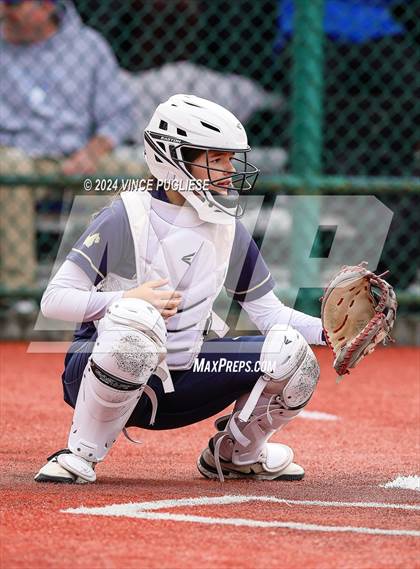 Thumbnail 3 in Kelso @ Seattle Prep (WIAA 3A State Championships Round 1) photogallery.
