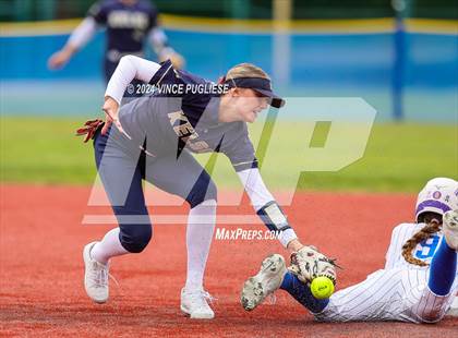 Thumbnail 1 in Kelso @ Seattle Prep (WIAA 3A State Championships Round 1) photogallery.