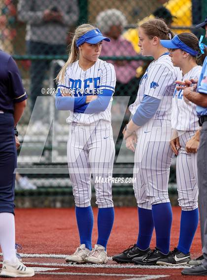 Thumbnail 3 in Kelso @ Seattle Prep (WIAA 3A State Championships Round 1) photogallery.