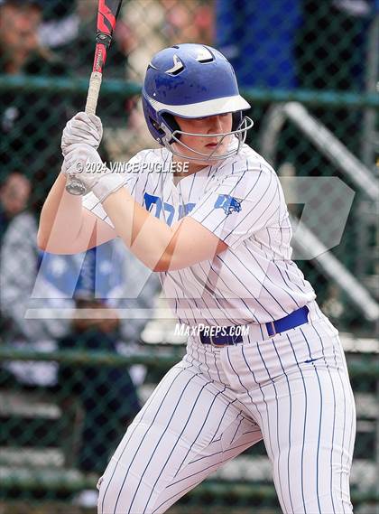 Thumbnail 2 in Kelso @ Seattle Prep (WIAA 3A State Championships Round 1) photogallery.