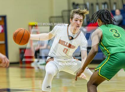 Thumbnail 1 in La Porte vs Little Cypress-Mauriceville (Hardin-Jefferson Basketball Marathon) photogallery.