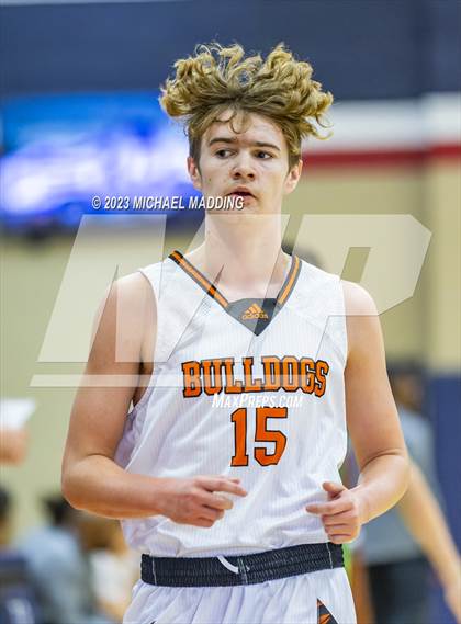 Thumbnail 1 in La Porte vs Little Cypress-Mauriceville (Hardin-Jefferson Basketball Marathon) photogallery.