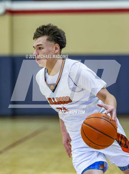 Thumbnail 3 in La Porte vs Little Cypress-Mauriceville (Hardin-Jefferson Basketball Marathon) photogallery.