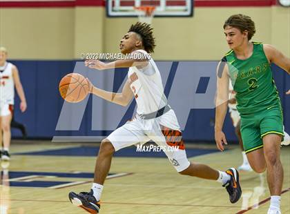 Thumbnail 3 in La Porte vs Little Cypress-Mauriceville (Hardin-Jefferson Basketball Marathon) photogallery.