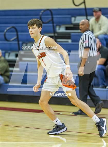 Thumbnail 1 in La Porte vs Little Cypress-Mauriceville (Hardin-Jefferson Basketball Marathon) photogallery.