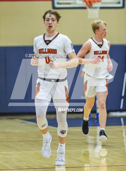 Thumbnail 3 in La Porte vs Little Cypress-Mauriceville (Hardin-Jefferson Basketball Marathon) photogallery.