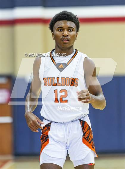 Thumbnail 3 in La Porte vs Little Cypress-Mauriceville (Hardin-Jefferson Basketball Marathon) photogallery.