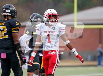 Thumbnail 3 in Carthage vs. Crandall (UIL 4A Division I Region III Regional Playoff) photogallery.
