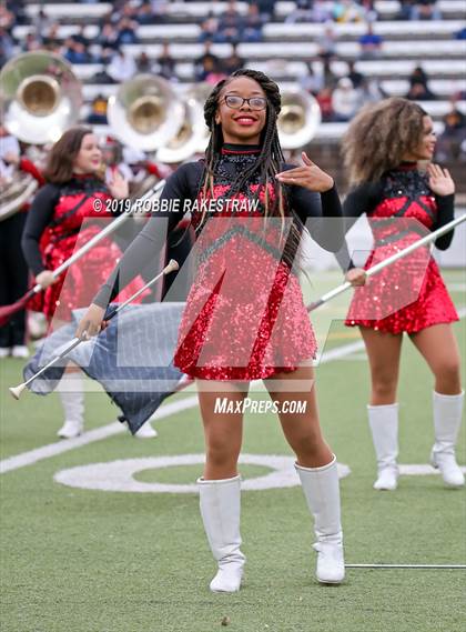Thumbnail 2 in Carthage vs. Crandall (UIL 4A Division I Region III Regional Playoff) photogallery.