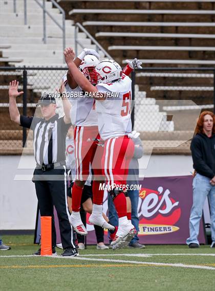 Thumbnail 3 in Carthage vs. Crandall (UIL 4A Division I Region III Regional Playoff) photogallery.