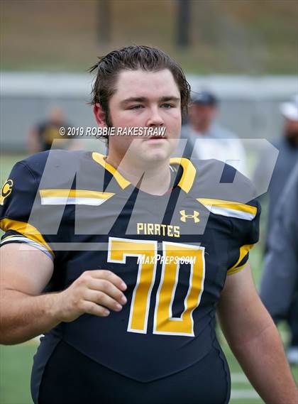 Thumbnail 3 in Carthage vs. Crandall (UIL 4A Division I Region III Regional Playoff) photogallery.