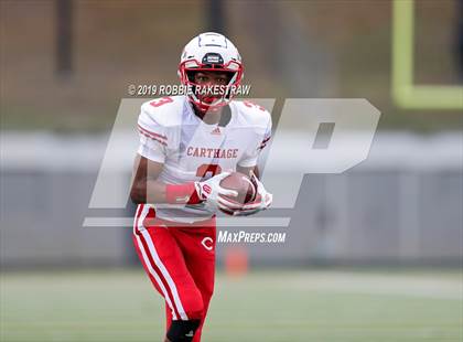 Thumbnail 3 in Carthage vs. Crandall (UIL 4A Division I Region III Regional Playoff) photogallery.