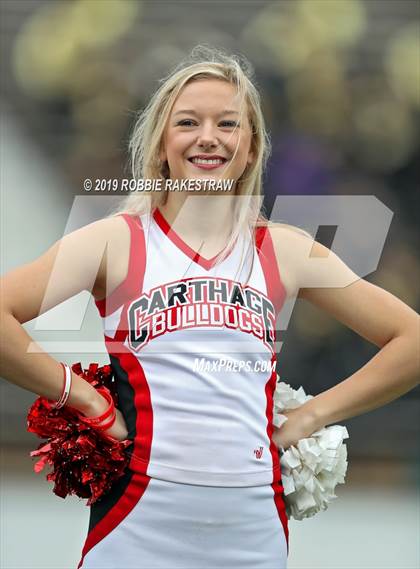 Thumbnail 1 in Carthage vs. Crandall (UIL 4A Division I Region III Regional Playoff) photogallery.