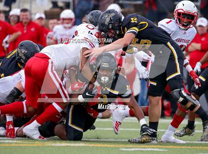 Thumbnail 3 in Carthage vs. Crandall (UIL 4A Division I Region III Regional Playoff) photogallery.