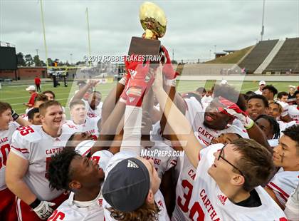 Thumbnail 1 in Carthage vs. Crandall (UIL 4A Division I Region III Regional Playoff) photogallery.