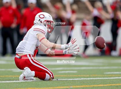 Thumbnail 1 in Carthage vs. Crandall (UIL 4A Division I Region III Regional Playoff) photogallery.
