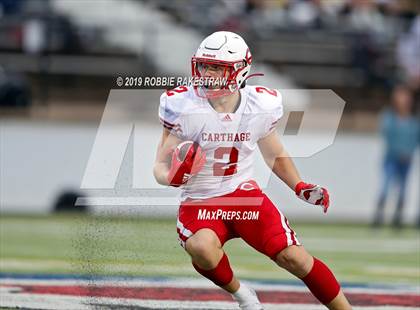 Thumbnail 1 in Carthage vs. Crandall (UIL 4A Division I Region III Regional Playoff) photogallery.