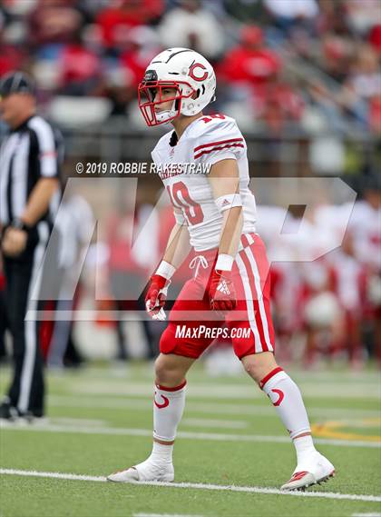 Thumbnail 2 in Carthage vs. Crandall (UIL 4A Division I Region III Regional Playoff) photogallery.