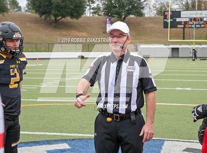 Thumbnail 3 in Carthage vs. Crandall (UIL 4A Division I Region III Regional Playoff) photogallery.
