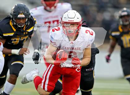 Thumbnail 2 in Carthage vs. Crandall (UIL 4A Division I Region III Regional Playoff) photogallery.